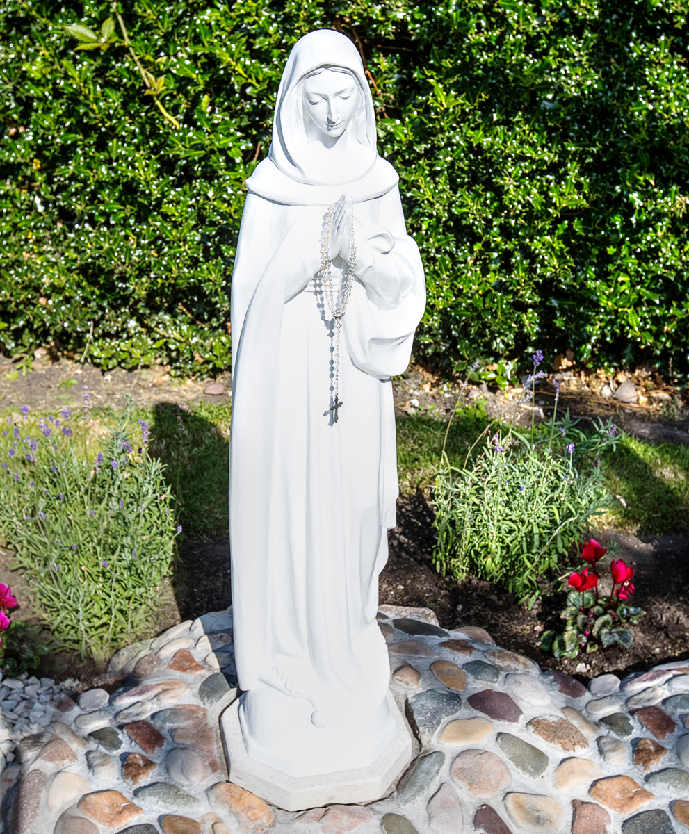 Close up of Our Lady Statue